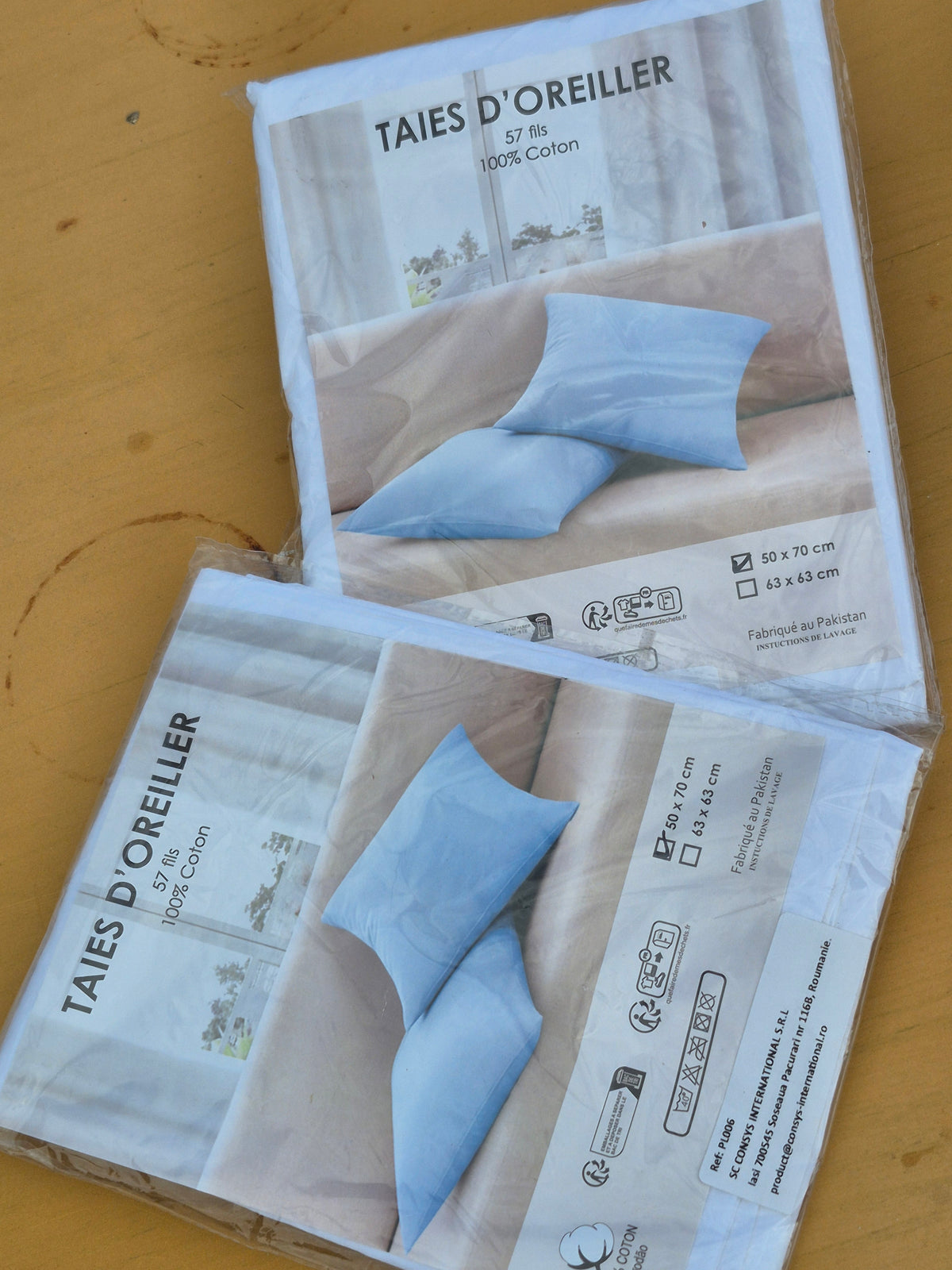 Deux emballages de taies d’oreiller bleu clair 50 × 70 cm 100 % coton