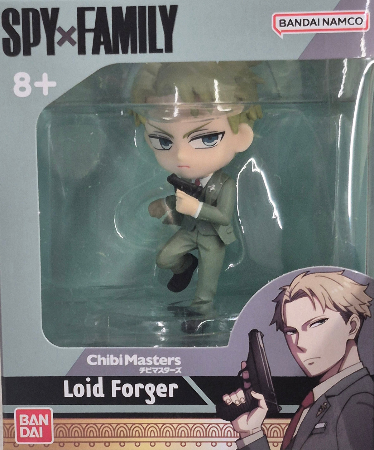 Figurine Loid Forger Spy × Family Chibi Masters dans sa boîte vitrine