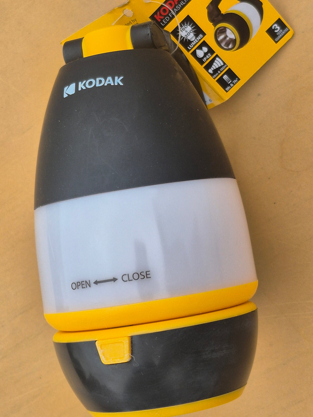 Lampe de camping Kodak LED Camping 200 – noire et jaune