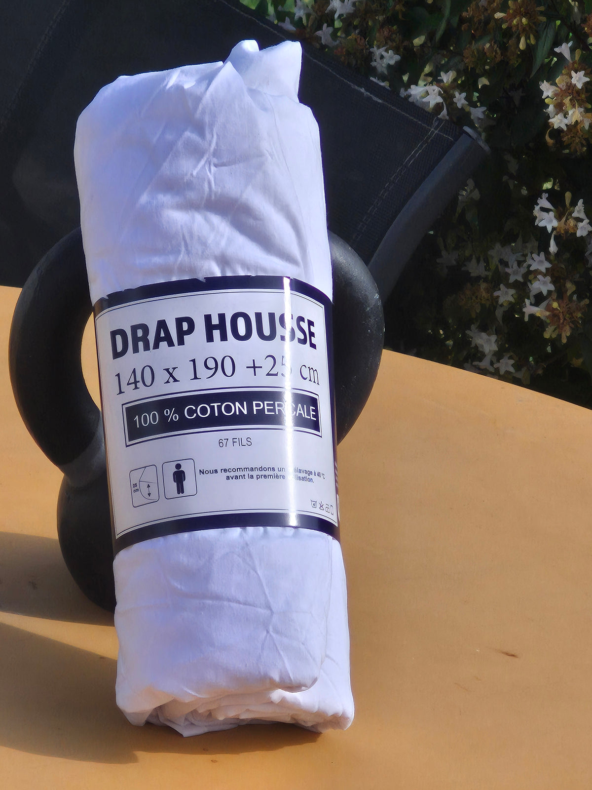Drap-housse blanc en percale de coton – 140 × 190 cm, bonnet 25 cm
