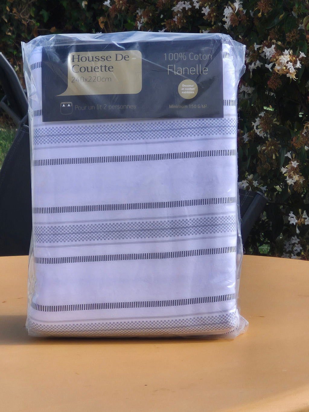 Housse de couette en flanelle de coton – blanc à rayures grises, 240 × 220 cm